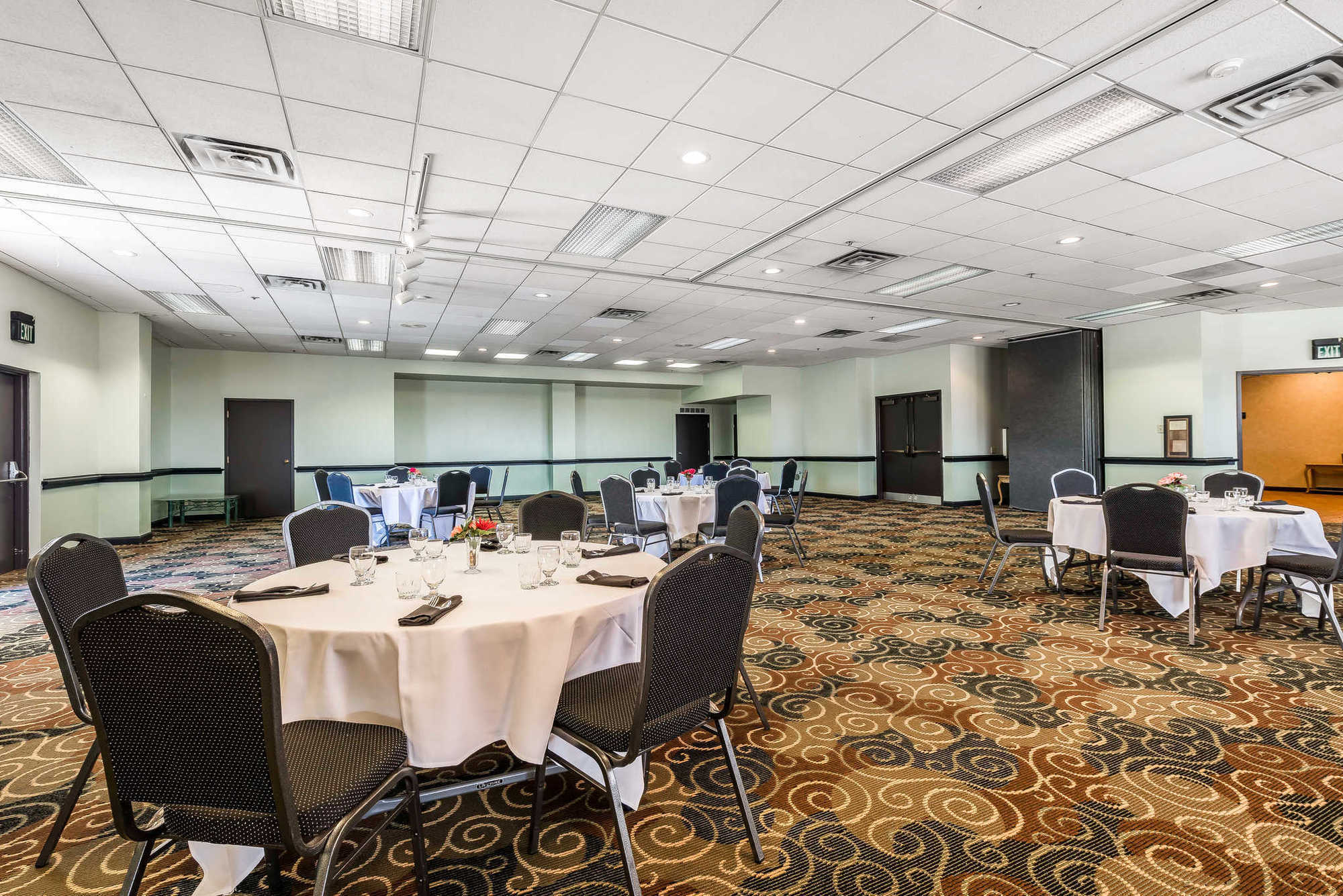 Clarion Hotel & Conference Center Colorado Springs Facilidades foto