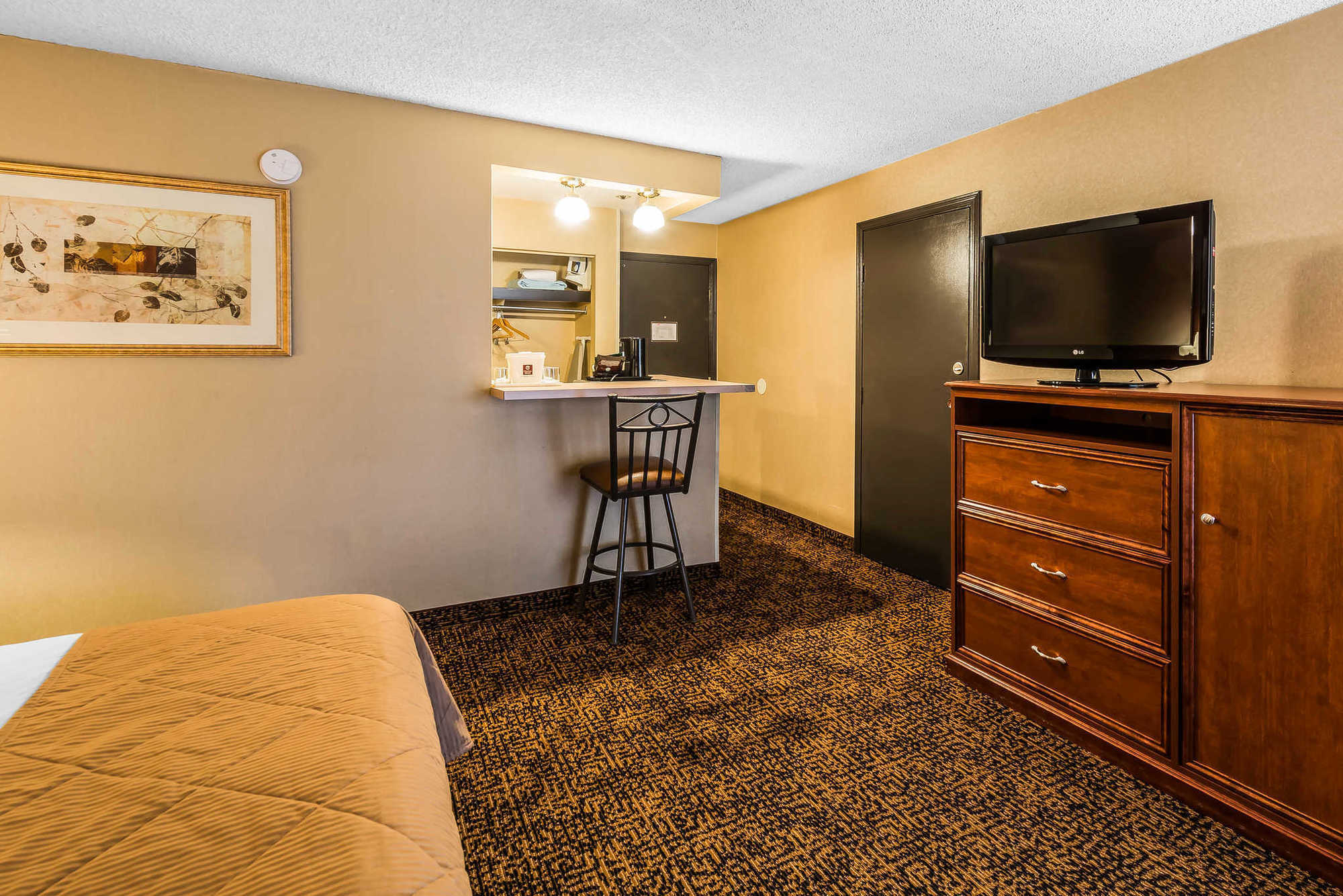 Clarion Hotel & Conference Center Colorado Springs Habitación foto